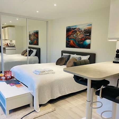 Prachtig Guesthouse Met Gratis Parkeren Maasmechelen Exterior foto